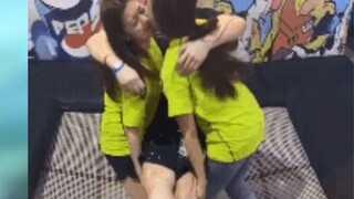 Those silly GIF animations that make people laugh until their heads drop (≧∇≦)/Is there anything fun