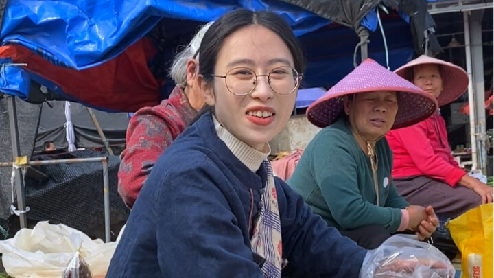วันนี้ฉันนำ “ซอสถั่วเหลืองแบบแข็ง” หรือที่เรียกว่า “จิ้มซีอิ๊วข้น” ซึ่งเป็นอาหารมรดกภูมิปัญญาทางวัฒน