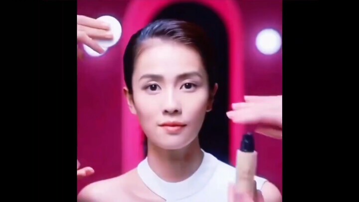 【เปิดกล่องเซอร์ไพรส์】ถ้าไม่บอกก็คิดว่าเป็นแม่ค้าออนไลน์คนไหนอยู่นะ