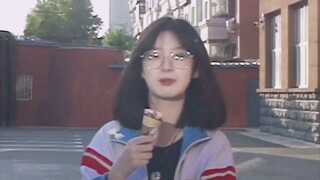 是秋天 落叶 是并不孤单的自己