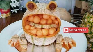 How To Make A Frog Made Fom Cantaloupe / Fruit Carving tutorial
