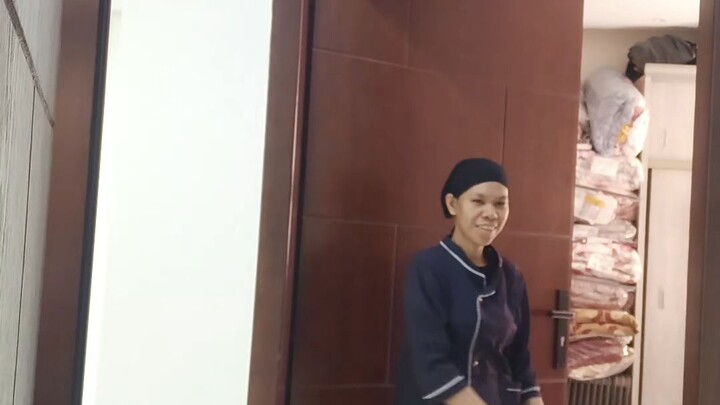 ano lalayas kapa bah hahaha