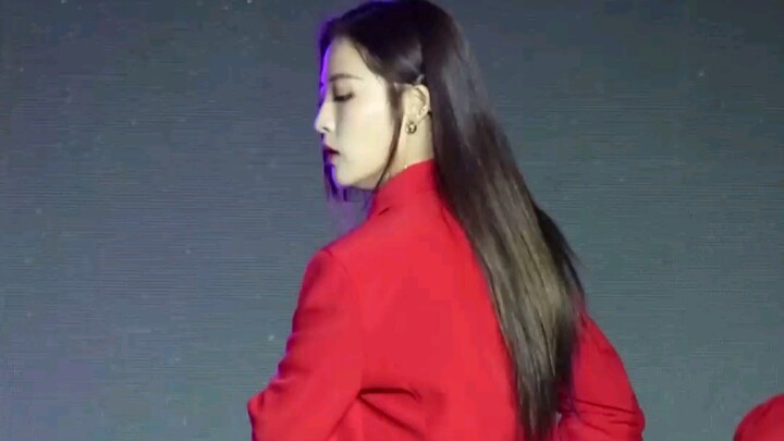 【SNH48-ซุนรุ่ย】รอบชิงชนะเลิศแห่งจิตวิญญาณของวง “love shot” & เต้นคอสเพลย์โฟกัส