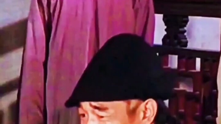 สังคมก็เหมือนสวนสัตว์ คุณจะกินดื่มเที่ยวผู้หญิงเล่นพนันก็ได้ แต่อย่าไปเลียนแบบอาไขว่เด็ดขาด! ชาวเน็ต