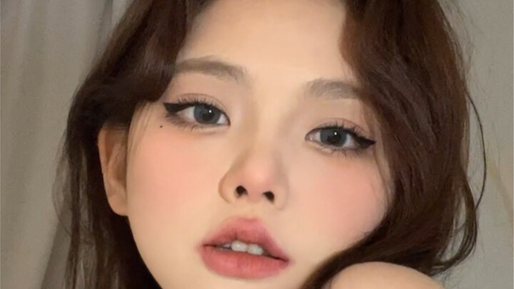 Tutorial Cat Eye ala Pemula!! Sis yang punya lipatan kelopak mata panjang wajib coba!