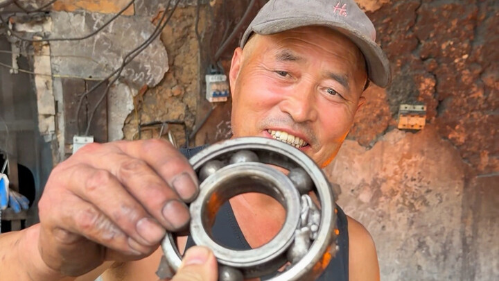 Có ai biết vì sao thép vòng bi lại khó hòa tan không?