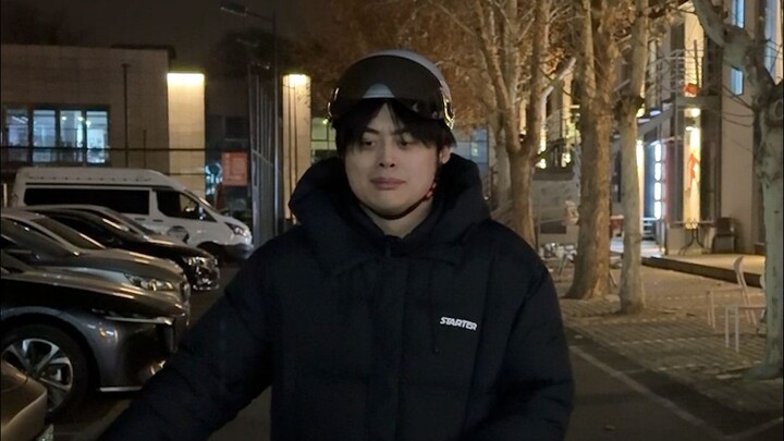 Con trâu con ngựa của bạn với con trâu con ngựa của tôi hình như không giống nhau.