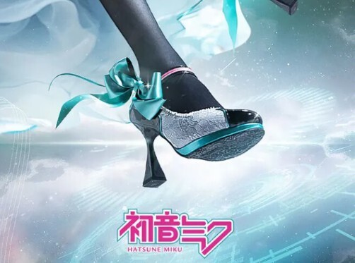 Unboxing | mayla classic | Unboxing sepatu hak tinggi kolaborasi Hatsune Miku