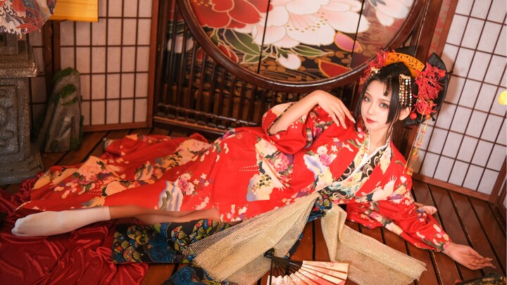 【身売り(selling one's body)】Gentlemen, do you think this courtesan is beautiful?