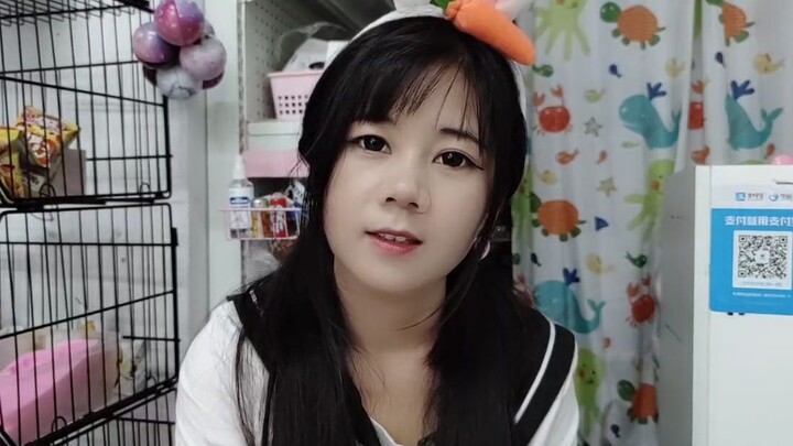 Startup Fails, Business Closes—Young Entrepreneur Tears Up as She Says Goodbye