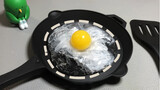Fry a transforming sunny-side up egg!!