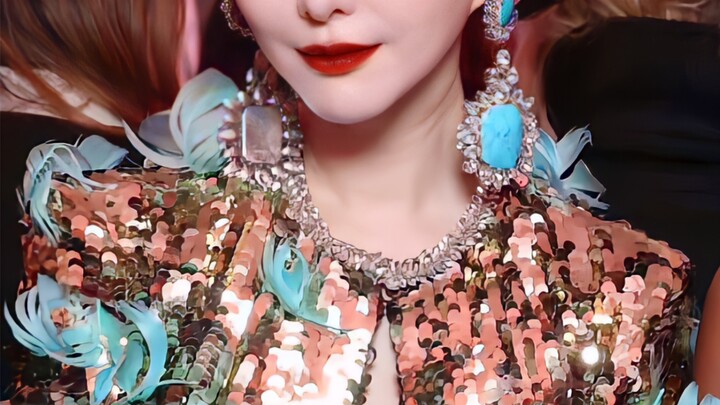 【Fan Bingbing】Lima hari ini, lebih menarik daripada lima tahun yang hilang!