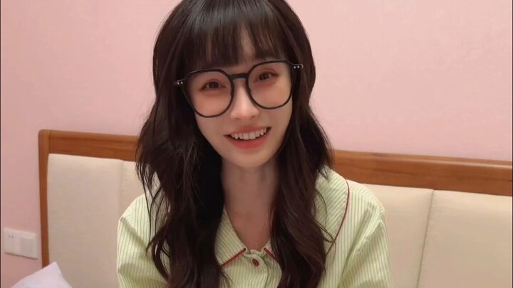 Why are girls’ feet so sour?