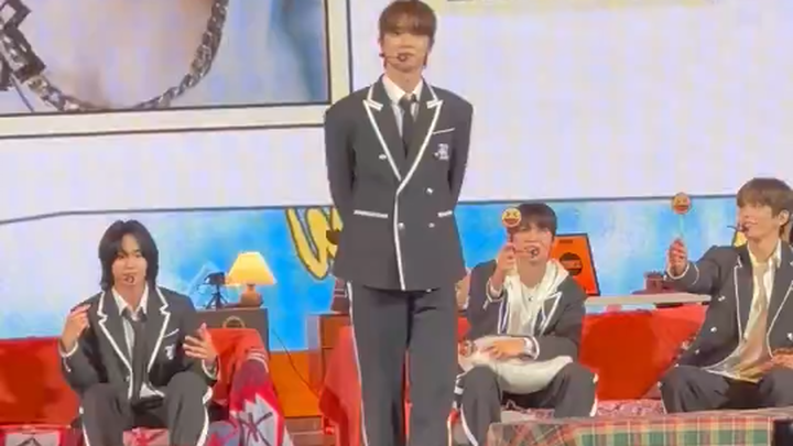 【Zheng Chengcan】Pesta 100 Hari RIIZE, Chengcan menari ulang tempo EXO