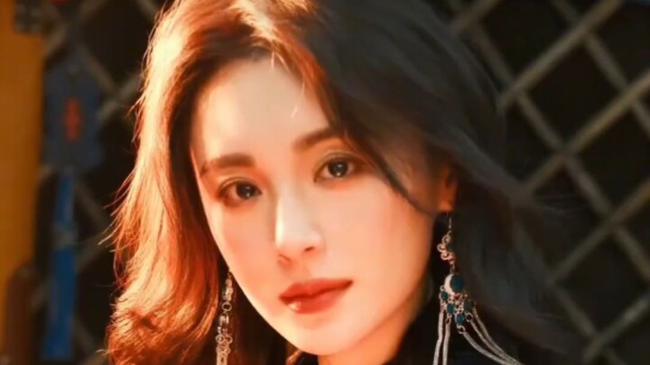 ชาเนลแก่แล้วก็ยังคงเป็นชาเนลอยู่ดี