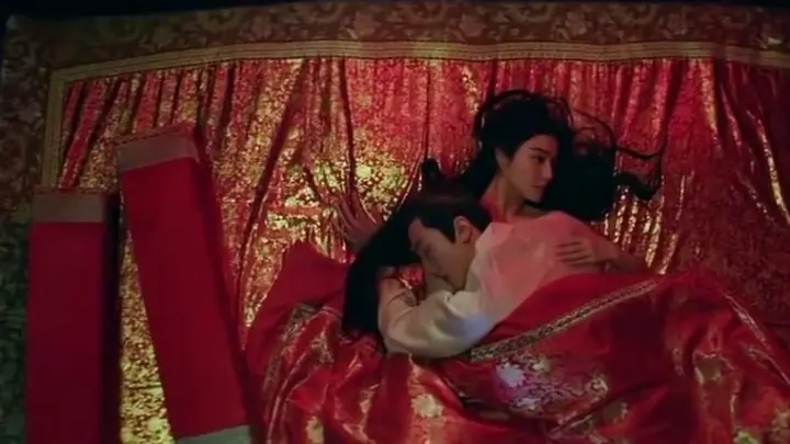 After Fan Bingbing and Wu Zun spent their wedding night, they opened the curtains and were stunned w