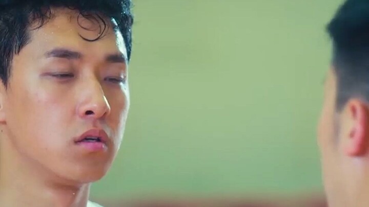 Inilah wajah masa muda—tahun-tahun singkat di kampus saat masih jadi siswa.