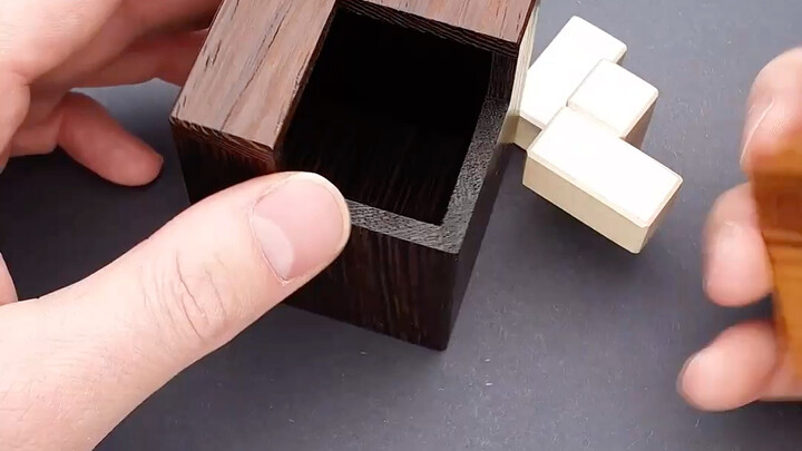 Bagaimana caranya memasukkan kedua potongan ini sekaligus?