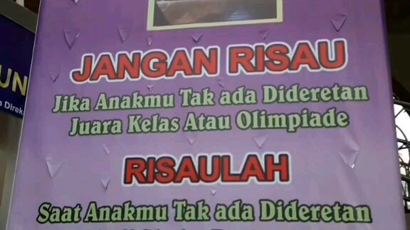 Salah satu bukti cinta Rosul "Sholat berjamaah di masjid 5 waktu bagi laki²"