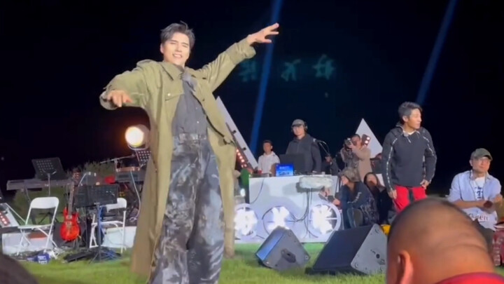 [Ayun Ga] What's it like to dance Mongolian dance in front of you? | Improvisational dance to the ho