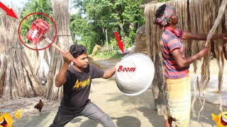 Big Drum Aluminium Hit Prank ! ด้วย Big Hameer Hit Prank ในปฏิกิริยาสาธารณะ 2021 พยายามอย่าหัวเราะ!