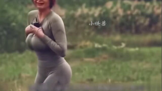 “当时兔子被你吓一跳！！！”