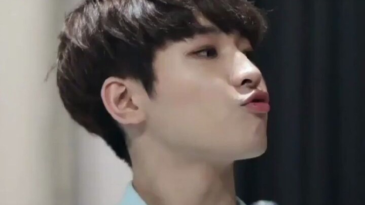 【ทั้งหมดของยวนวู】นิสัยเล็กๆ น่ารักของยวนยวน ภาคสอง – ทำปากจู๋หอมๆ / นึกภาพออกแล้วว่าเวลาคบหากันจะติด