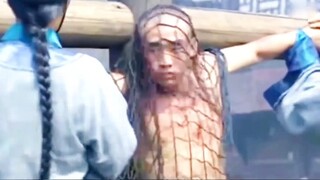 多尔衮逼十岁的小皇上看凌迟杀人，孝庄给皇上吃下迷药蒙混过关