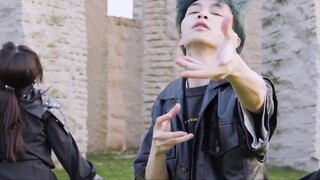 The first female version of "Tamer" performed by a group on the Internet is so cool! Big-budget game