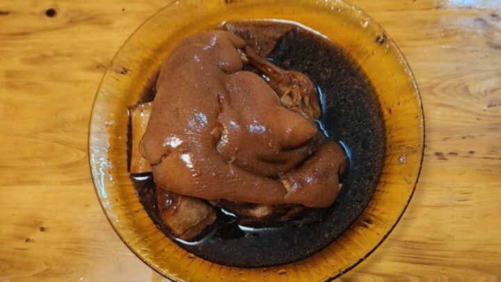 24元肘子预制菜，工业瑰宝我能肘上一整天