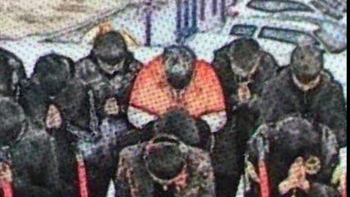 عصابة "هوي شا" ارتكبت كل أنواع الجرائم من سرقة وتخريب، مسلحة بعصي طويلة وسكاكين معلقة على خصورها، تم