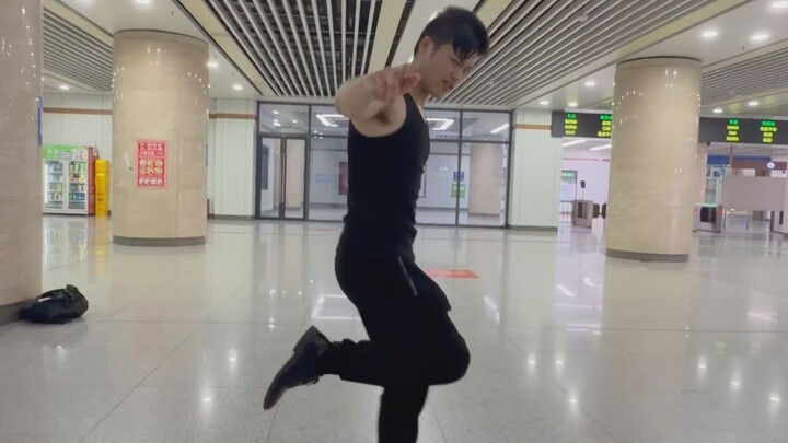 “เวลาจะค่อยๆ ลบเลือนทุกสิ่ง แต่ความทรงจำมักยังคงสร้างแรงกระเพื่อม”