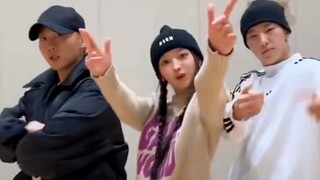 夫胜宽&权顺荣&YooA新歌打歌，终究被原告找上门了(bushi)