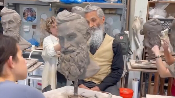 “Không có chút khiếu nghệ thuật thì chẳng thể lướt qua được”