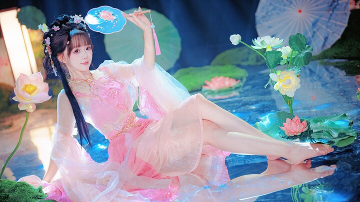 “Muốn trong trái tim em, rơi xuống một cơn mưa nhỏ rả rích…”