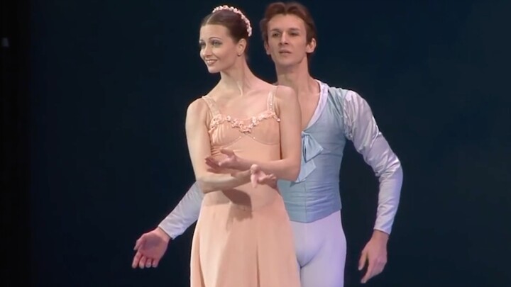 Shaobao อธิบาย Pas de Deux ของไชคอฟสกี้