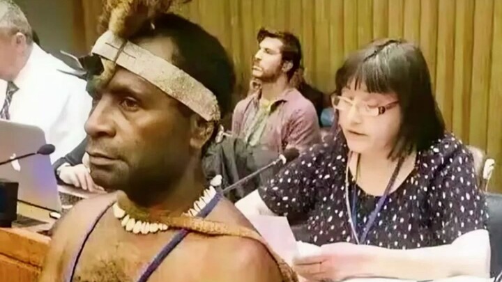 أليس هو نفسه لي هونغتشانغ في ذلك الوقت؟