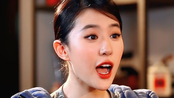 Tidak heran Liu Yifei kerap disalahkenali sebagai Huang Shengyi, dulu keduanya memang agak sulit dib