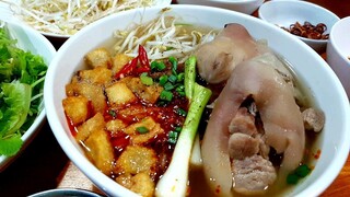 HỦ TIẾU GIÒ HEO - Nước Dùng Thơm Ngọt Ngon Đổi Món Cho Gia Đình,Cách Nấu Rất Dễ Tại Nhà |Nhamtran FV