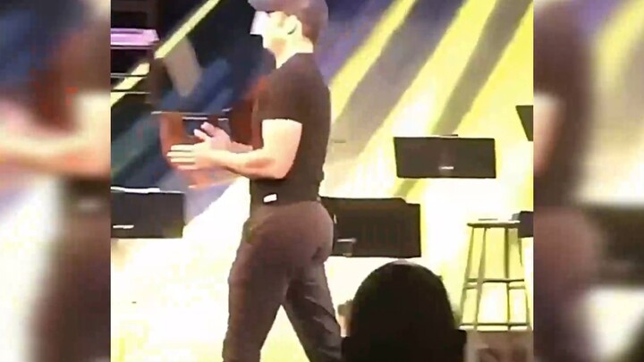 Một trong những lý do khiến Đào Tổng được gọi là “Anh Hùng Mông”? – Chris Evans