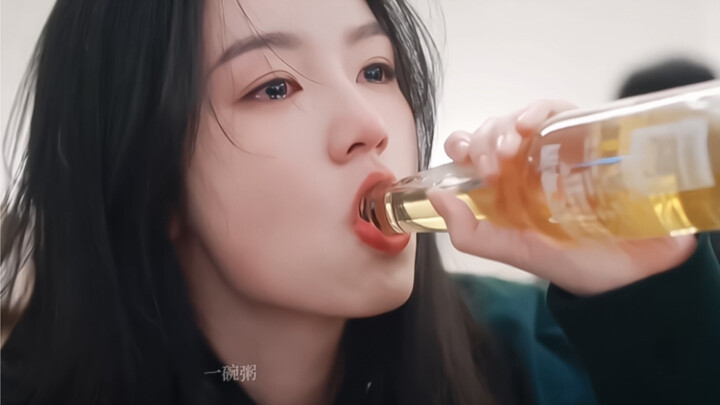 “As long as she’s pretty” | Immerse yourself in Zhou Ye’s stunning looks in this contemporary romanc