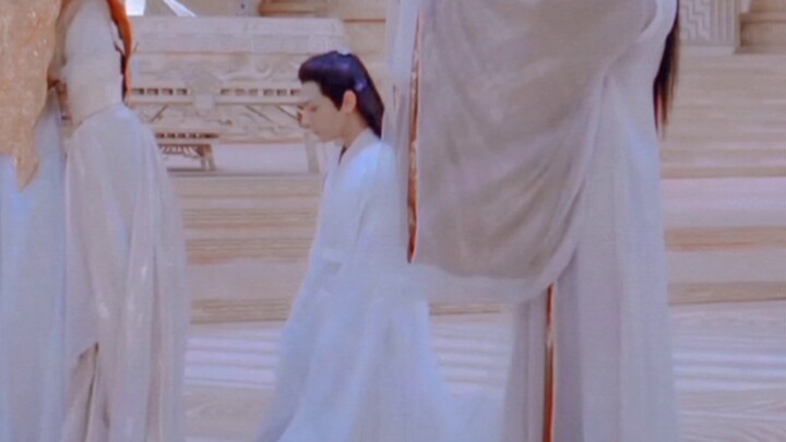 Inilah pangeran agung surga. Sungguh ironis!