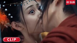 Penjahat merasuki protagonis laki-laki dan merebut api hantu | Phoenix Api | Fantasi #clips