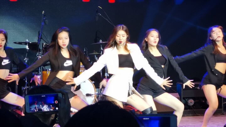 Qiongha【Already 12 o'clock】Chinese cover and dance scene: My graduation stage at Nanyi~