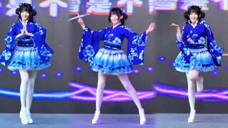 ฉันได้ยินมาว่าเธอหล่อและน่ารัก ส่วนเธอก็น่ารักและจอมปลอมอู๋