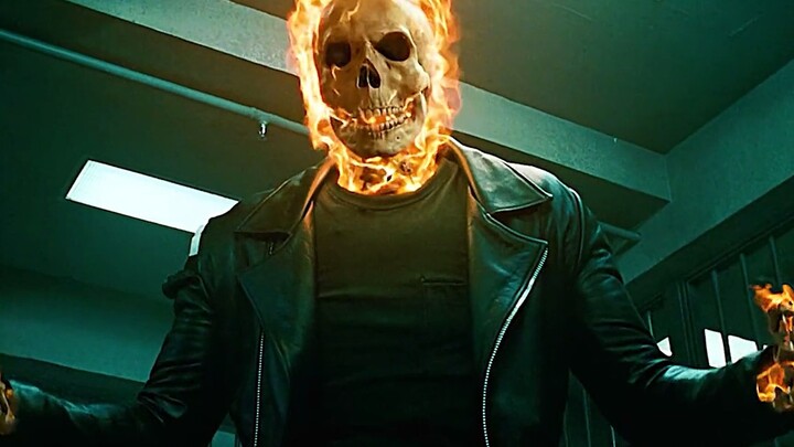 Saat dia berubah, kamu pasti takkan bisa melarikan diri.