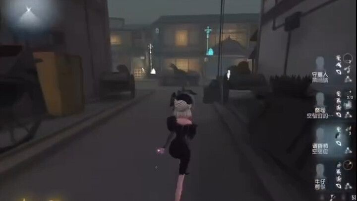 Tìm người cắt tóc giá 5 hào