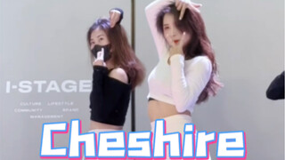《Cheshire》- itzy，为了跳这支舞还专门贴了个指甲片～