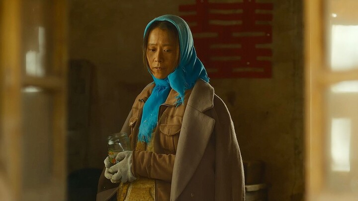 “Roses can’t grow on the Northwest Plateau; wheat-patterned prints are his most passionate love.”