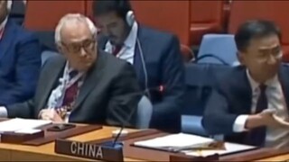 Geng Shuang bersiap untuk berpidato dalam sidang Majelis Umum PBB, tetapi disusul oleh negara lain;